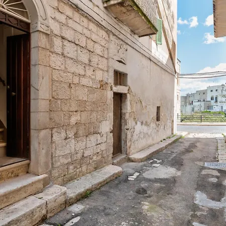 Casa Alta أوستوني